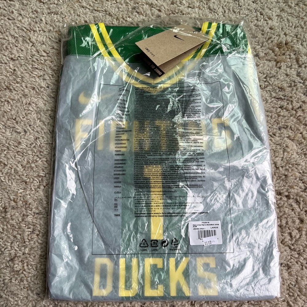Brand New Nike Oregon Ducks Basketball Jersey #1